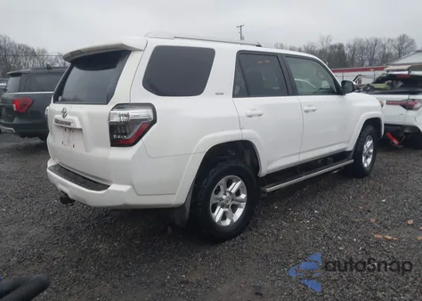 2015 Toyota 4Runner Sr5 z USA, uszkodzony, nr VIN JTEBU5JR7F5259342